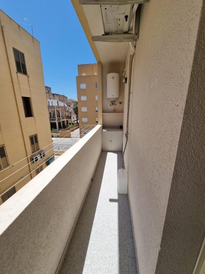 Fraimari Home Trapani Bagian luar foto
